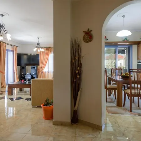 Artemis - Luxury Over Lourdas Bay Holiday home Argostoli (Kefalonia)