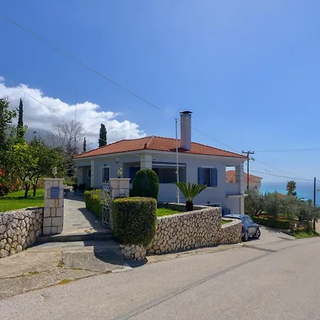 Artemis - Luxury Over Lourdas Bay Holiday home